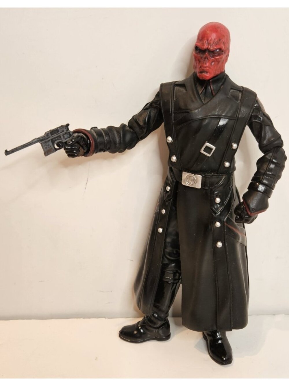 Diamond Select MARVEL Select Red Skull 7 Inch Figure With Pistol 2011
